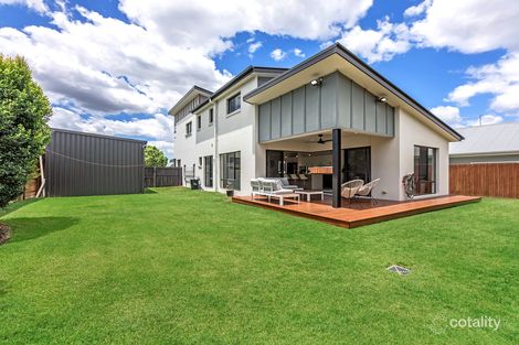 Property photo of 112 Sovereign Drive Deebing Heights QLD 4306