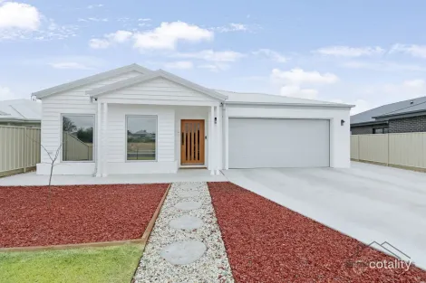 Property photo of 10 Lyons Court Horsham VIC 3400