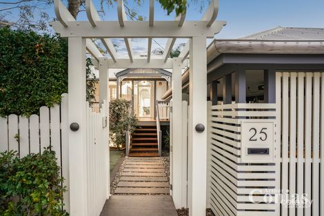 Property photo of 25 Fifth Avenue Wilston QLD 4051