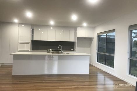 Property photo of 16 Marshall Crescent Aroona QLD 4551