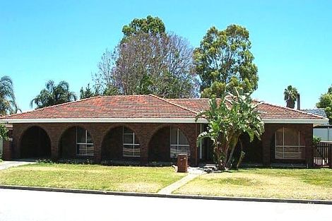 1 Boxhill St, Morley, WA 6062