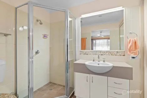 Property photo of 3 Holiday Parade Scarness QLD 4655