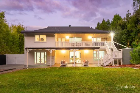 Property photo of 5 Kyle Street Bridgeman Downs QLD 4035