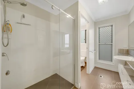 Property photo of 22 Wedgetail Road Clinton QLD 4680