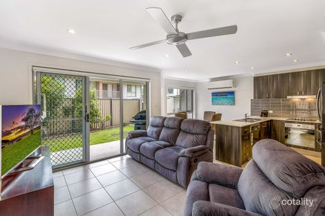 Property photo of 2/9 Tanah Merah Avenue Tanah Merah QLD 4128