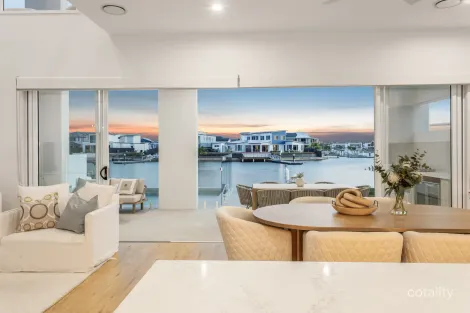 Property photo of 70 Coolum Parade Newport QLD 4020