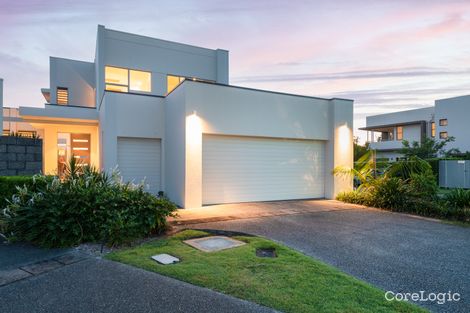 Property photo of 6072 Lugano Drive Hope Island QLD 4212