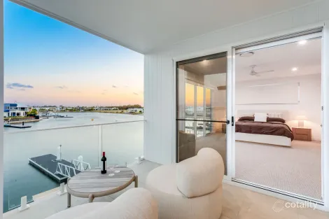 Property photo of 70 Coolum Parade Newport QLD 4020