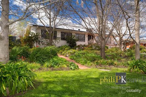 Property photo of 26 Macrobertson Street Mawson ACT 2607