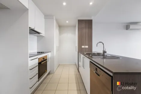 Property photo of 36/121 Easty Street Phillip ACT 2606