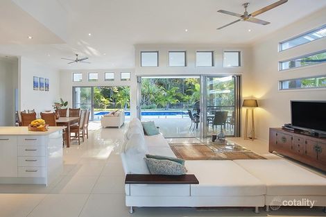 Property photo of 9 Attenuatta Place Noosaville QLD 4566