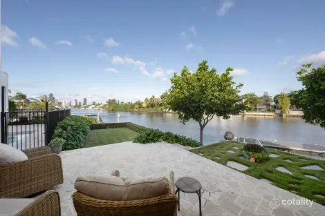 3 La Spezia Ct, Surfers Paradise, QLD 4217