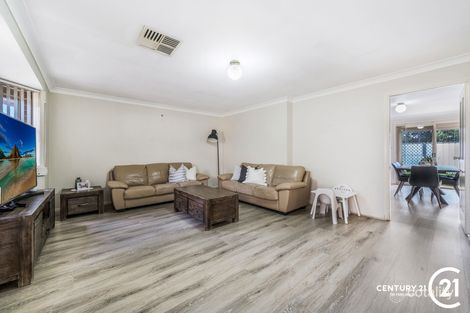 Property photo of 2/5-6 Leah Close Smithfield NSW 2164