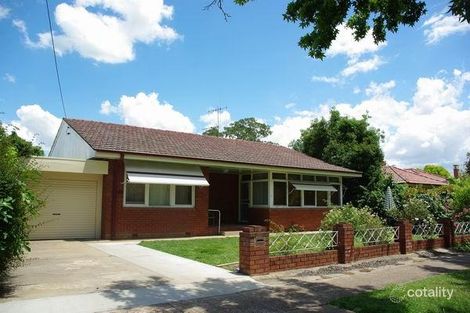 17 Gisborne St, Wellington, NSW 2820