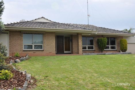 18 Marlborough Ave, Victor Harbor, SA 5211