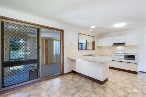 Property photo of 3 Hillsdale Close Gorokan NSW 2263