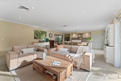 Property photo of 2 Newquay Street Harrisdale WA 6112