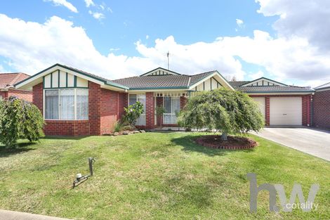 Property photo of 33 Laguna Place Grovedale VIC 3216