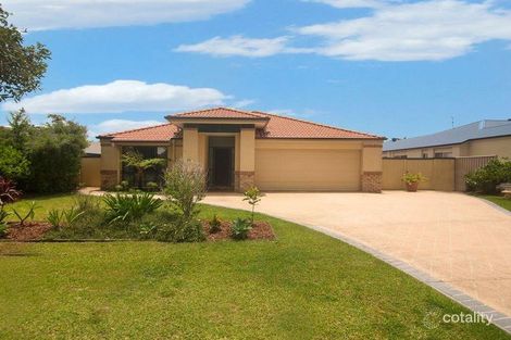 8 Korora Pkwy, Pottsville, NSW 2489