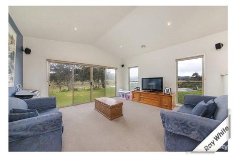 Property photo of 198 Settlers Road Royalla NSW 2620