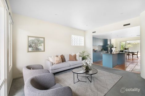 Property photo of 10 May Road Toorak VIC 3142