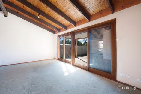 Property photo of 4 Lloyd Street West Wodonga VIC 3690