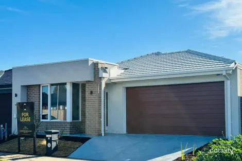 Property photo of 75 Imatra Loop Tarneit VIC 3029
