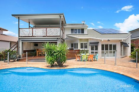 Property photo of 30 Cessnock Close Mermaid Waters QLD 4218