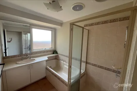 Property photo of 4 Skipton Court Traralgon VIC 3844