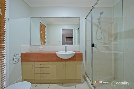 Property photo of 11 Swordgrass Court Kallangur QLD 4503