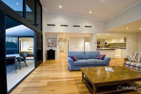 15/118 Royal St, East Perth, WA 6004