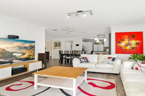 40 Evelyn Rd, Wynnum West, QLD 4178
