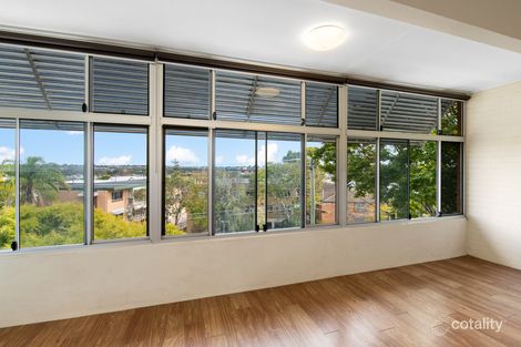 Property photo of 3/11 Raby Road Coorparoo QLD 4151
