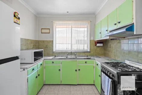 Property photo of 35 Edmondson Street Lalor VIC 3075