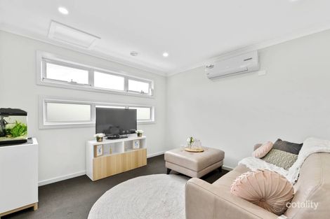 Property photo of 5/15 Lamb Street Cranbourne VIC 3977