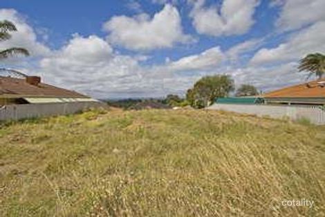 60 The Avenue, Alexander Heights, WA 6064