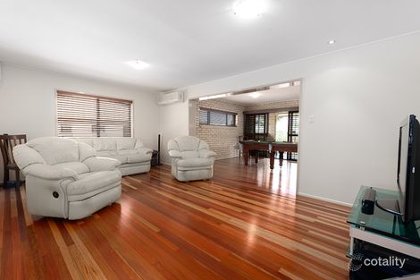 Property photo of 27 Looranah Street Jindalee QLD 4074