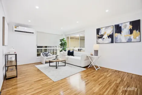 Property photo of 11 Parklea Drive Parklea NSW 2768