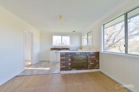 Property photo of 6 Charles Street Bendemeer NSW 2355