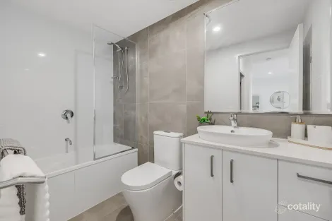 Property photo of 16/5 Affinity Place Birtinya QLD 4575