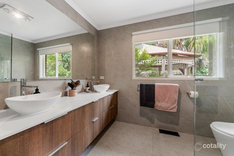 Property photo of 69 Banool Crescent Mount Eliza VIC 3930