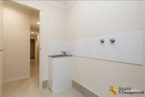 Property photo of 16 Dee Street Deebing Heights QLD 4306