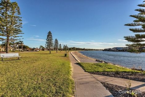 Property photo of 8 Settlers Drive West Lakes SA 5021