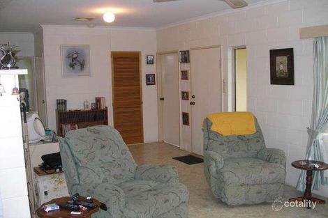 Property photo of 5 Lorraine Close Bentley Park QLD 4869