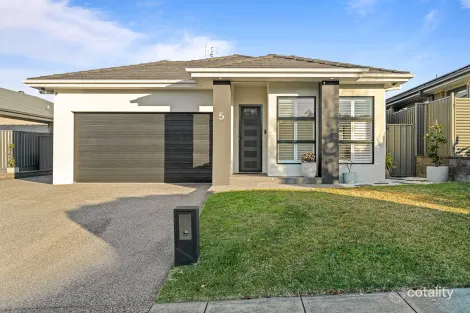 Property photo of 5 Anchorage Place Teralba NSW 2284