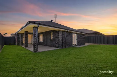 Property photo of 25 Runyon Street Spring Farm NSW 2570
