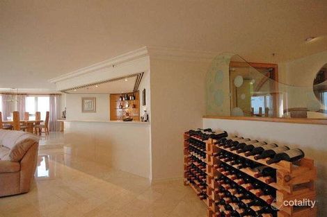 Property photo of 124/129 Surf Parade Broadbeach QLD 4218