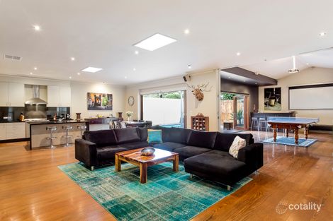 Property photo of 32 Centre Road Brighton East VIC 3187