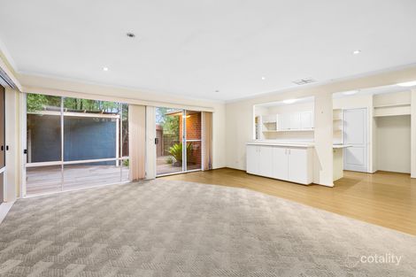 Property photo of 2 Gaynor Court Frankston VIC 3199