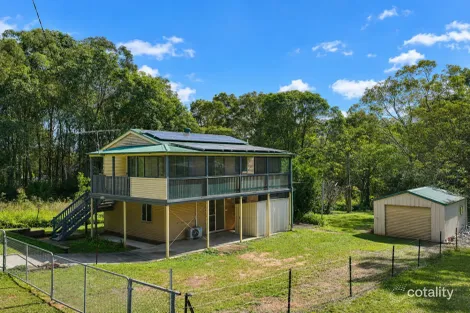 11 Peronne Ave, Russell Island, QLD 4184